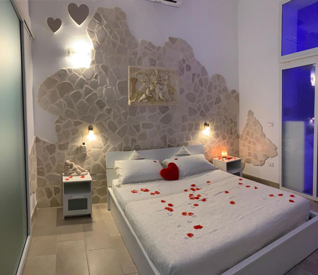 V&M Suite Con Jacuzzi Ostuni Exteriör bild