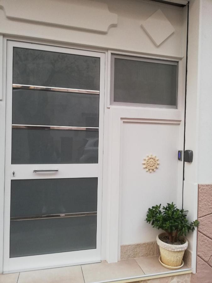 V&M Suite Con Jacuzzi Ostuni Exteriör bild
